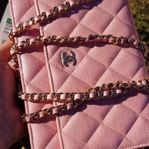 Chanel 19s iridescent pink wallet on chain